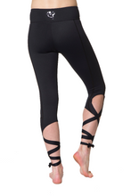 Load image into Gallery viewer, Black flexi Dancer Leggings
